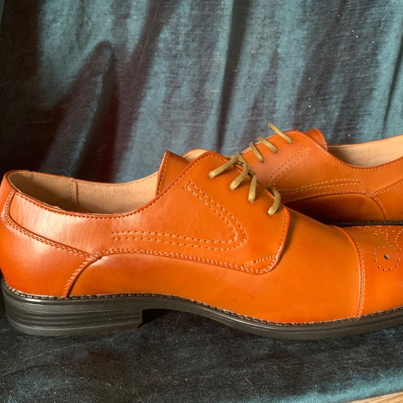 Men’s dress shoes - Picture 3 of 12